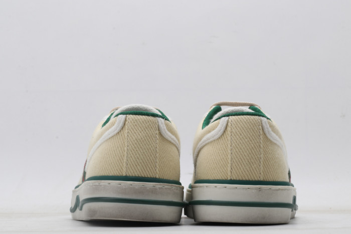 G*u*i low-top sneaker