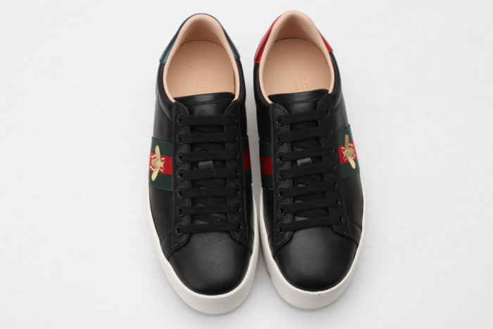 G*u*i low-top sneaker