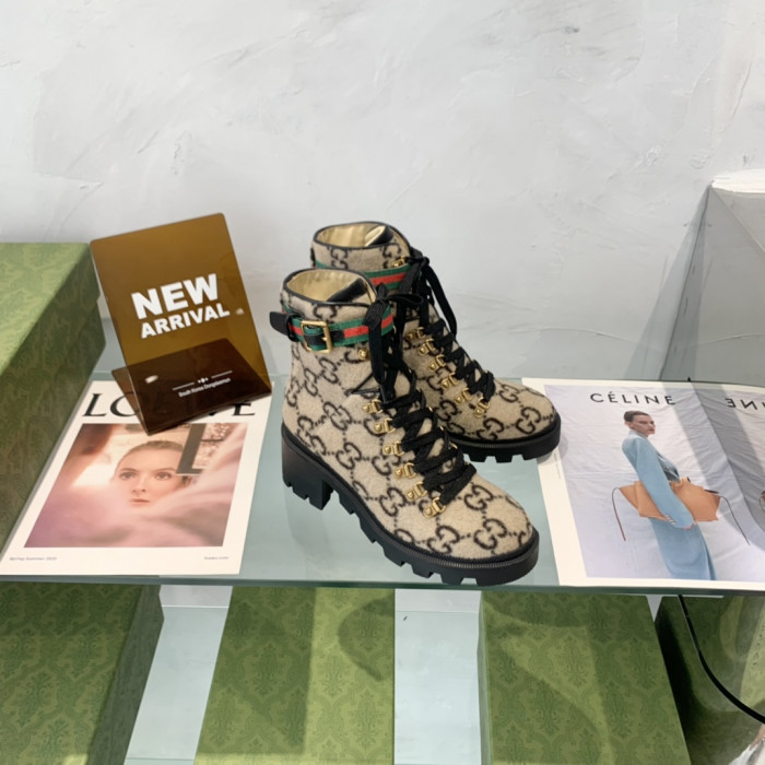 G*u*i boots